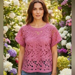 LISTICLE PINK FLORAL LACE CUT-OUT CROPPED SHORT SLEEVE TOP BLOUSE SIZE S-M